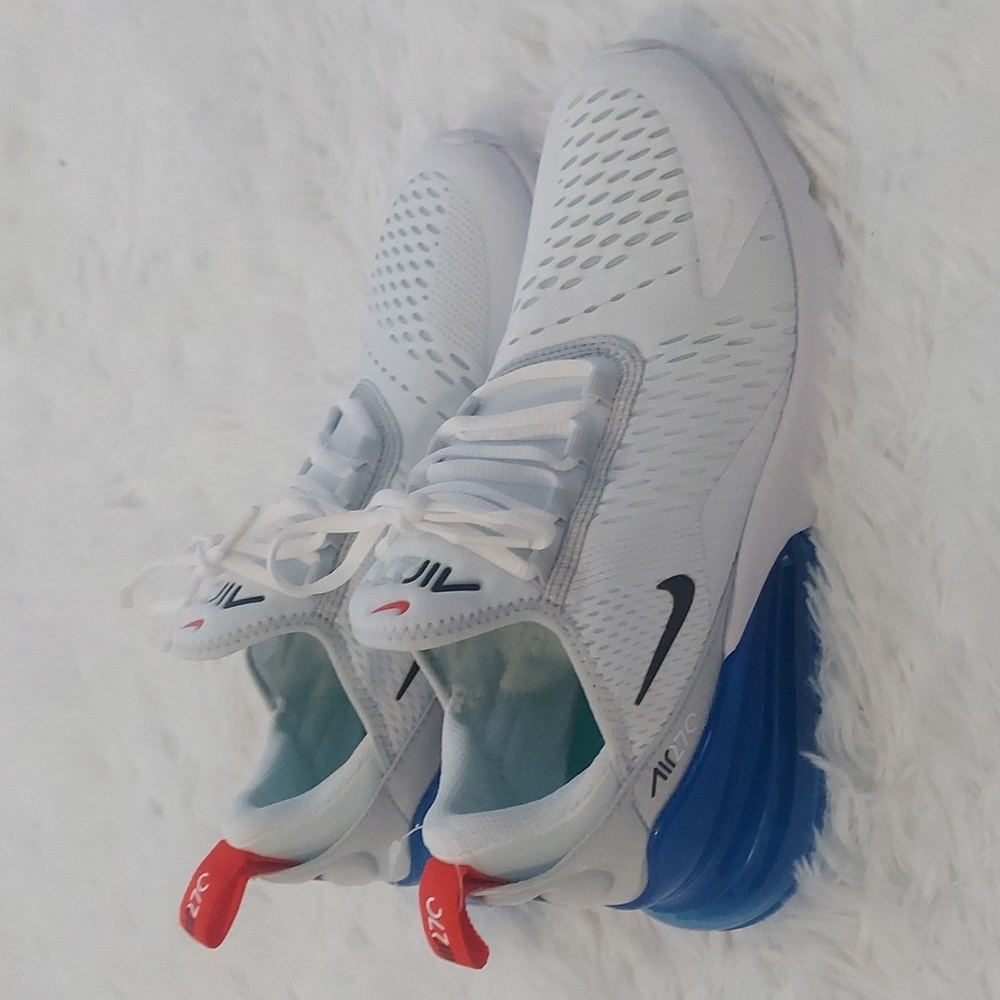 Nike sports shoes - Picture 1 of 4